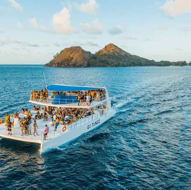 Cruises and day trips